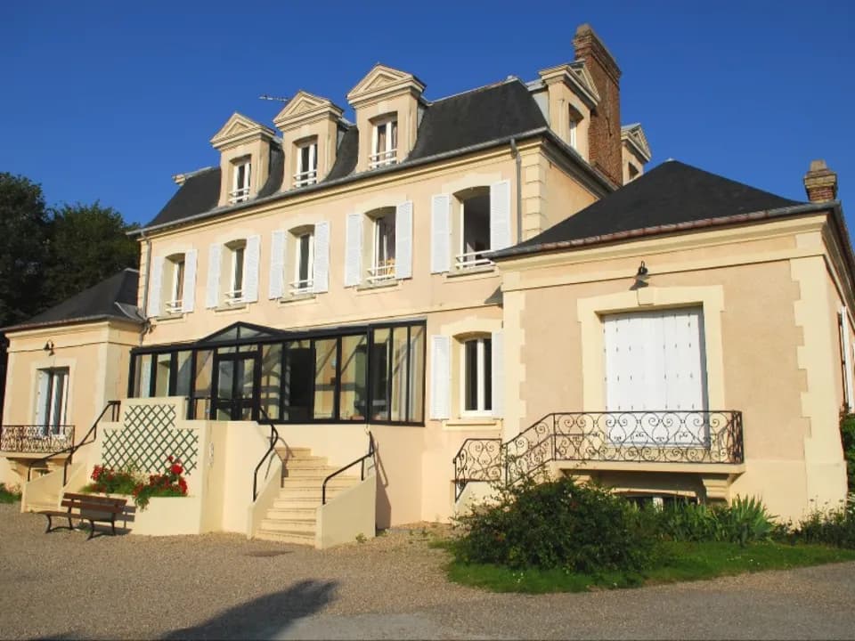 Photo 0