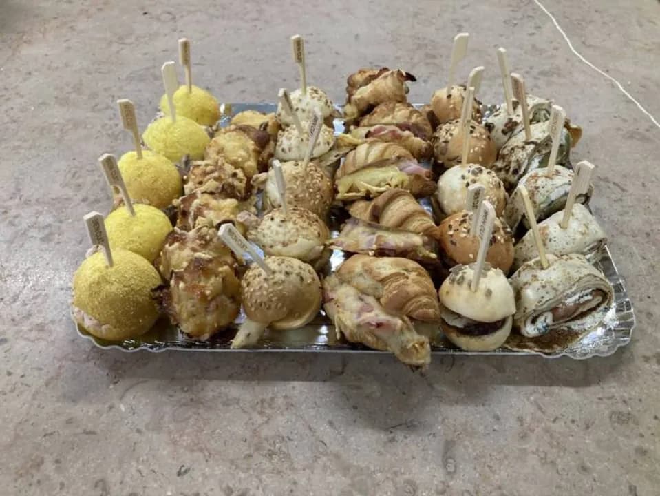 Photo 0
