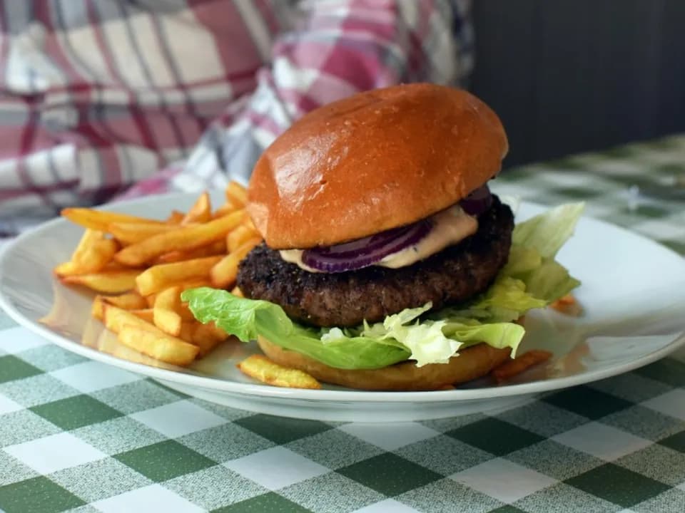 Photo 1