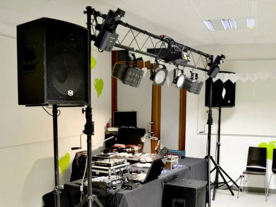 Photo 1