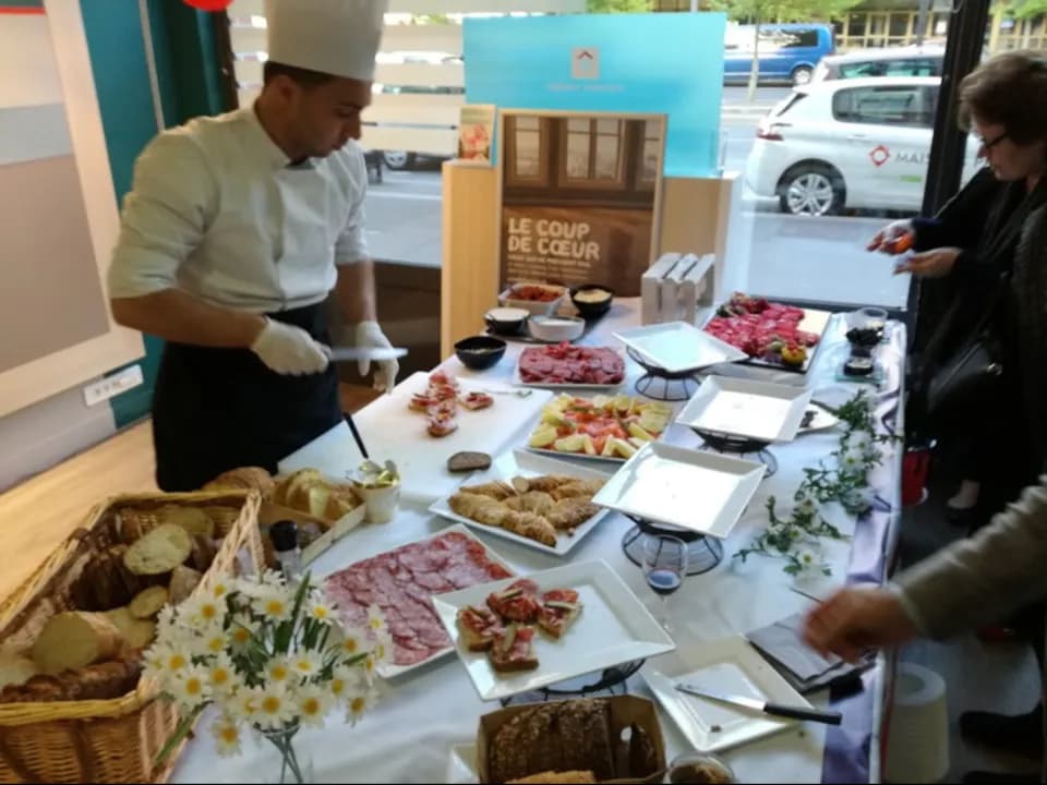 Photo 1