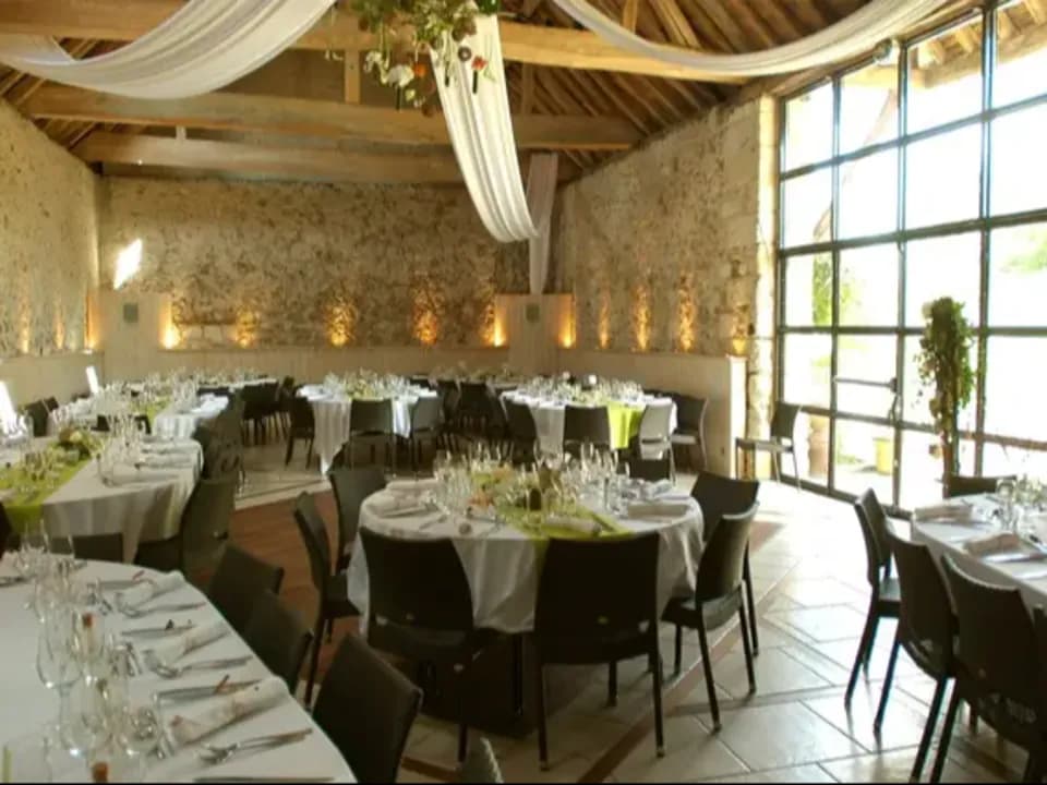 Photo 0