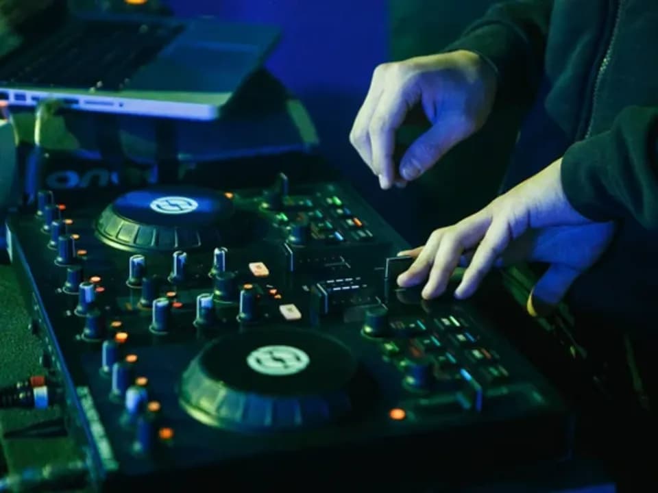 Photo 3