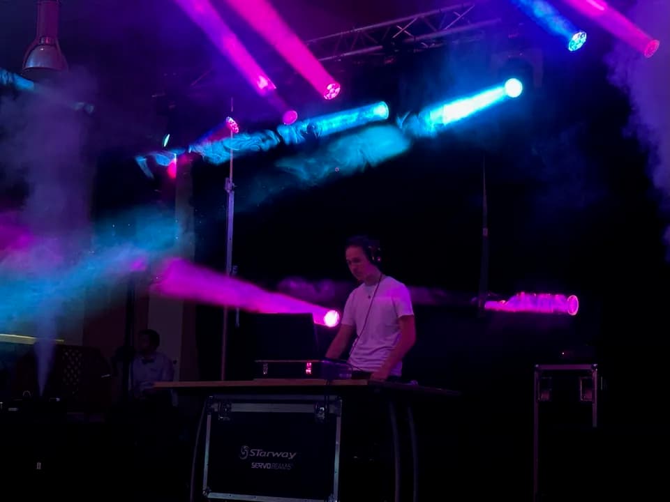 Photo 2
