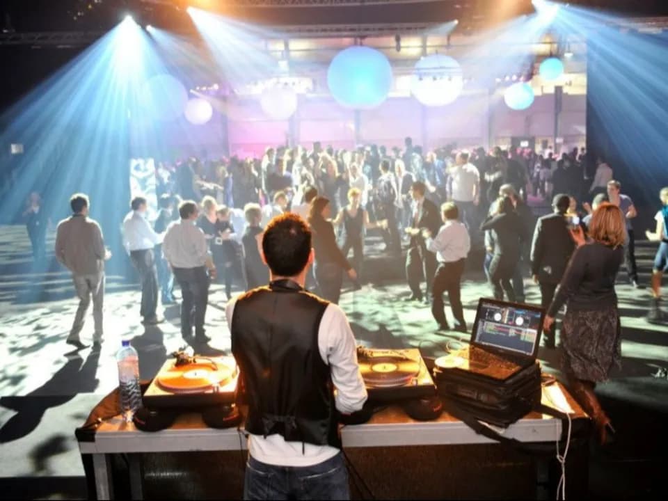 Photo 0