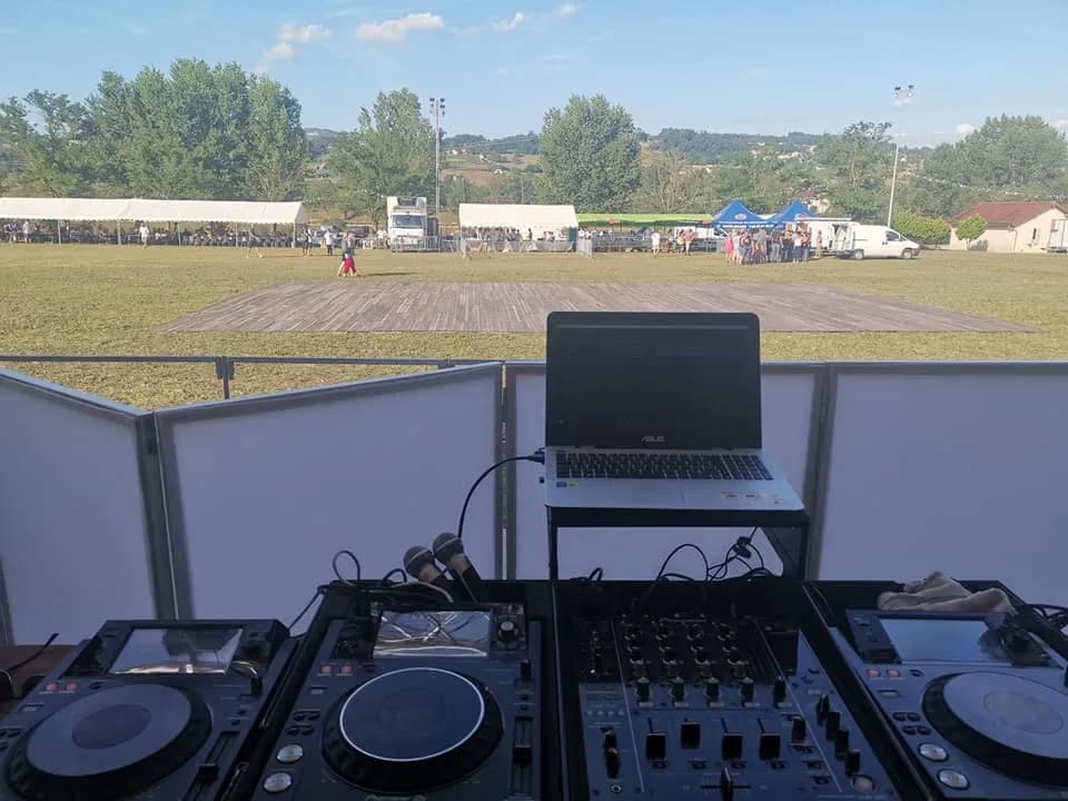 Photo 3
