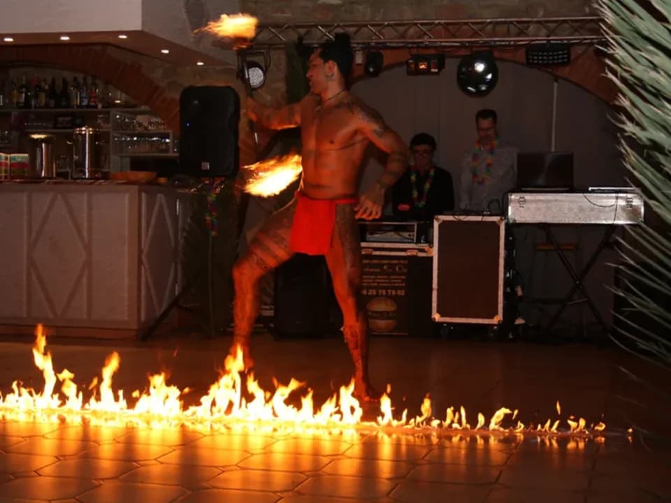 Photo 3