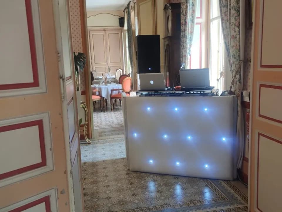 Photo 2