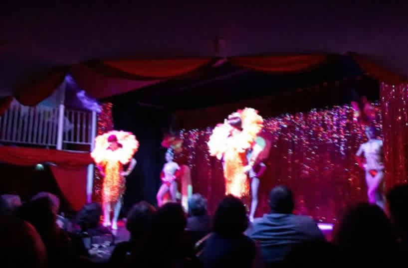 Photo 0