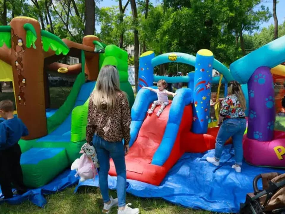 Photo 0