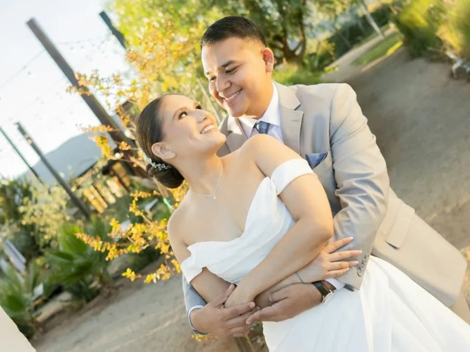Photo 0