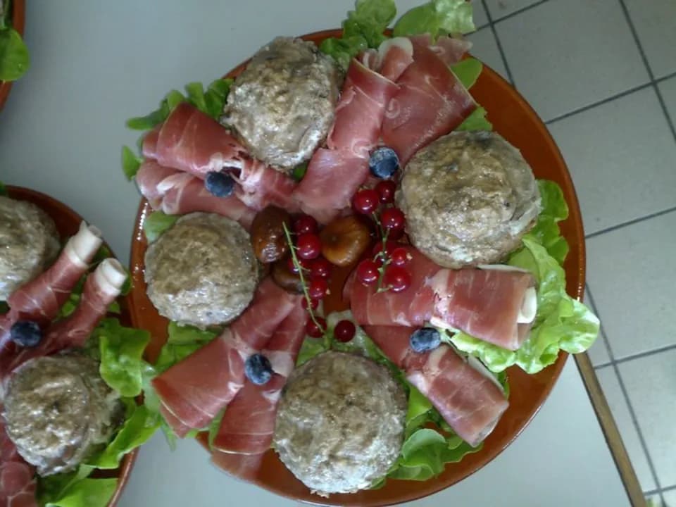 Photo 4