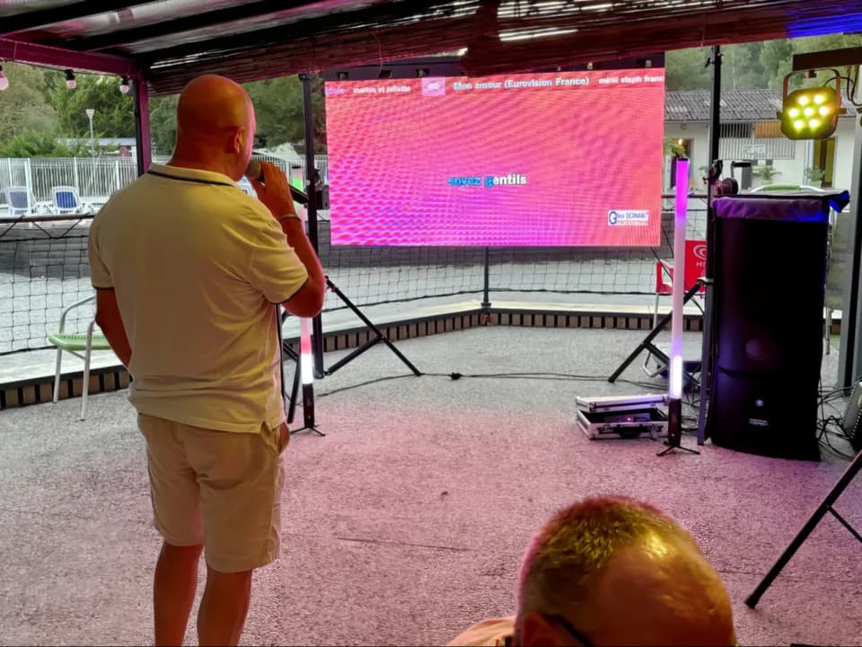 Photo 0