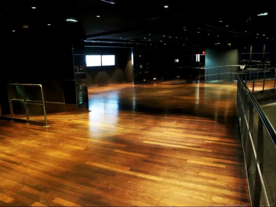 Photo 0