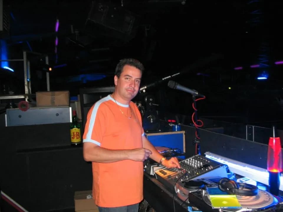 Photo 0