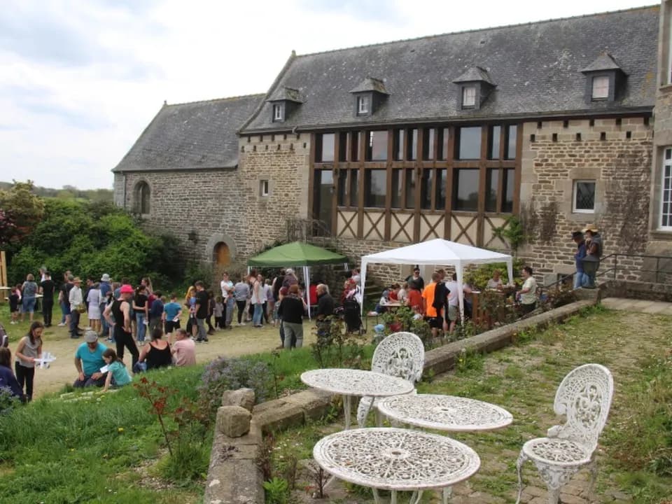 Photo 0