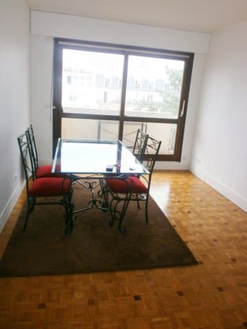 Photo 0
