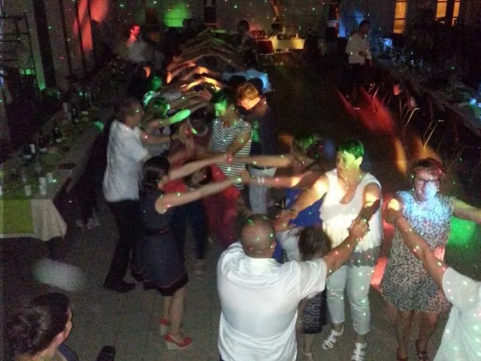 Photo 0