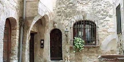 Photo 0