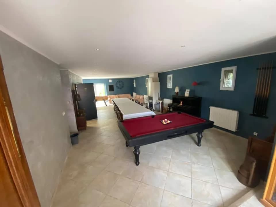 Photo 0