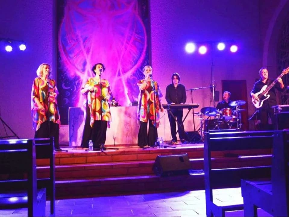 Photo 5