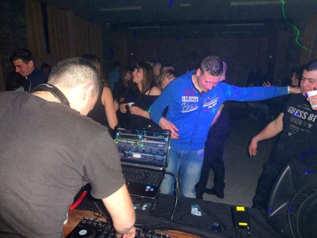 Photo 1