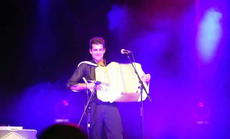 Photo 0