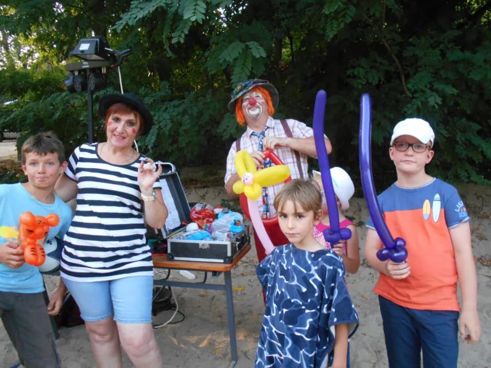 Photo 3