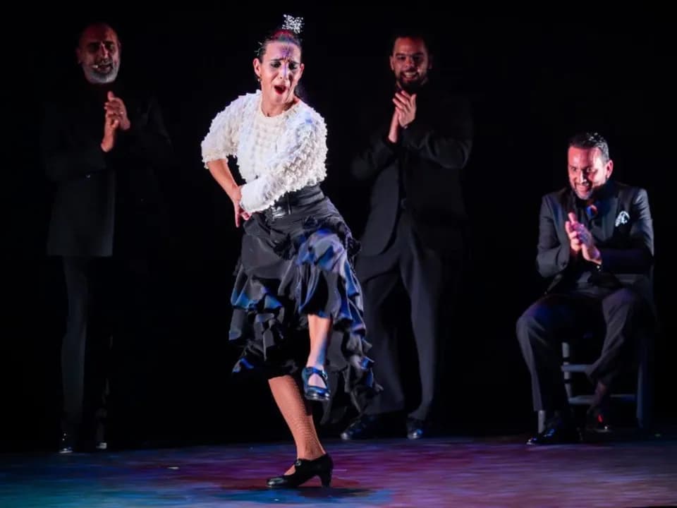 Photo 1