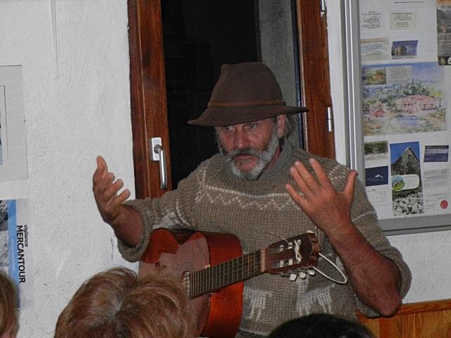 Photo 4