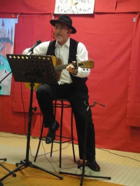 Photo 0