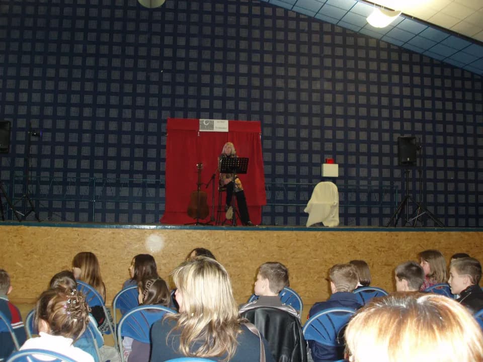 Photo 3