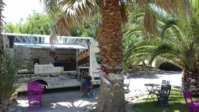 Photo 0