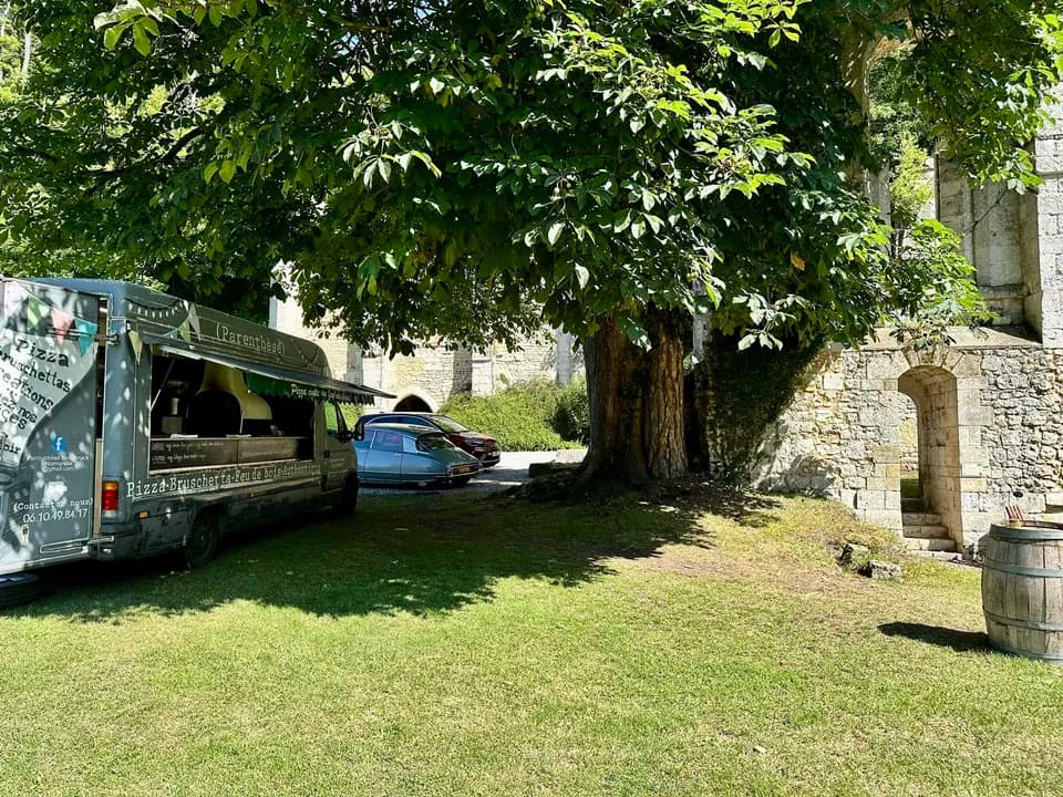 Photo 2