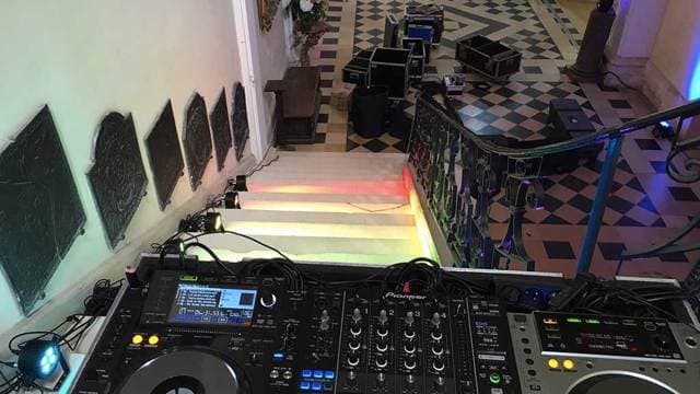 Photo 2