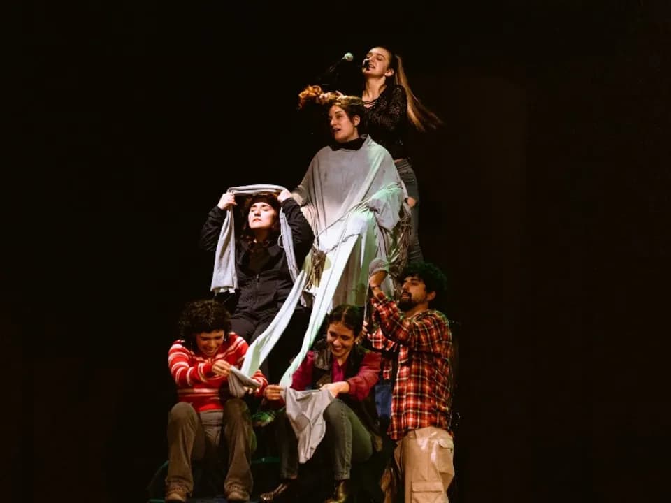 Photo 0