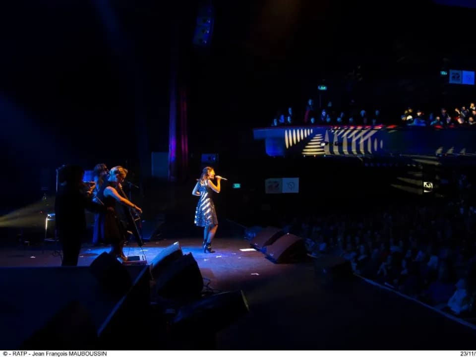 Photo 0
