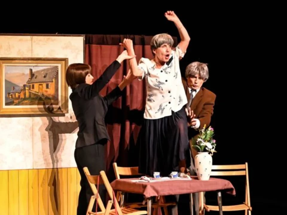 Photo 3