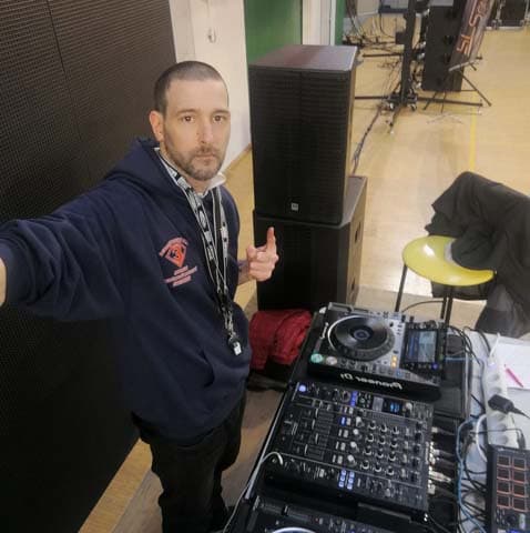 Photo 0