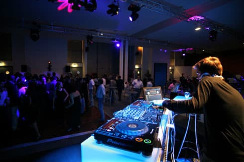 Photo 0