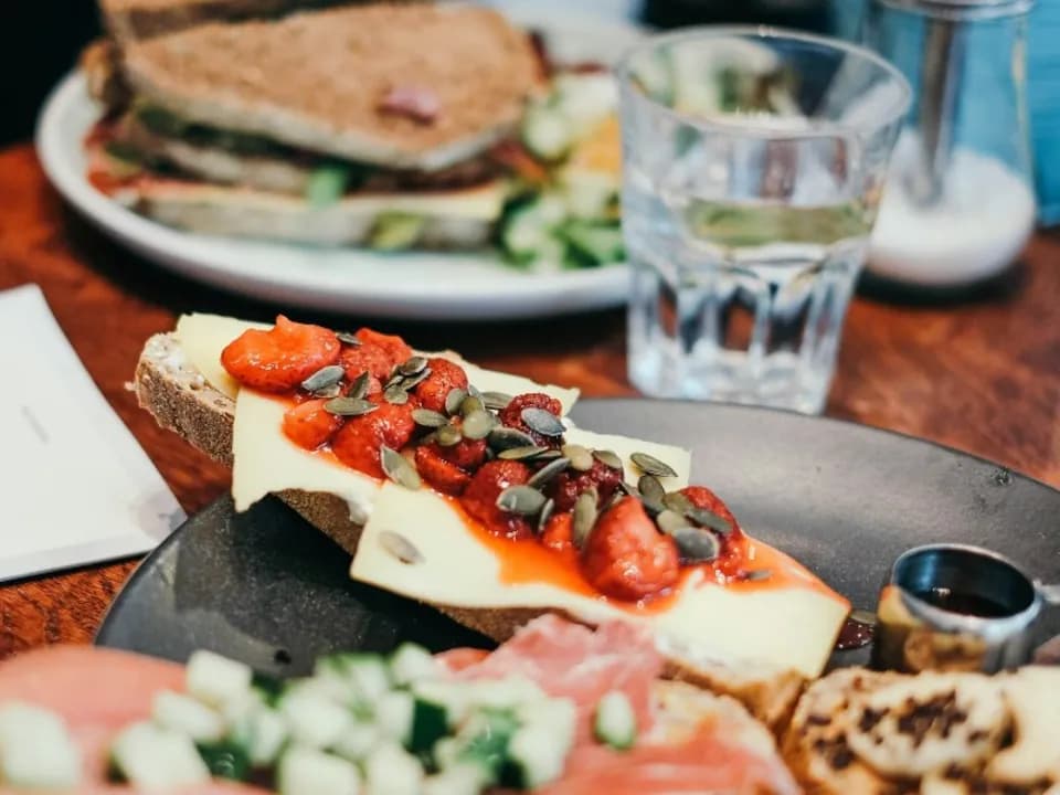 Photo 2