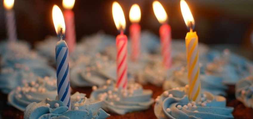 Comment organiser un anniversaire ou une fête privée en famille ?