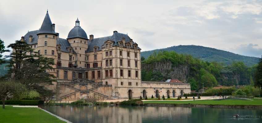 Les plus beaux lieux de Grenoble pour un shooting mariés