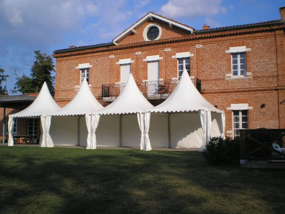 STRUCTURA