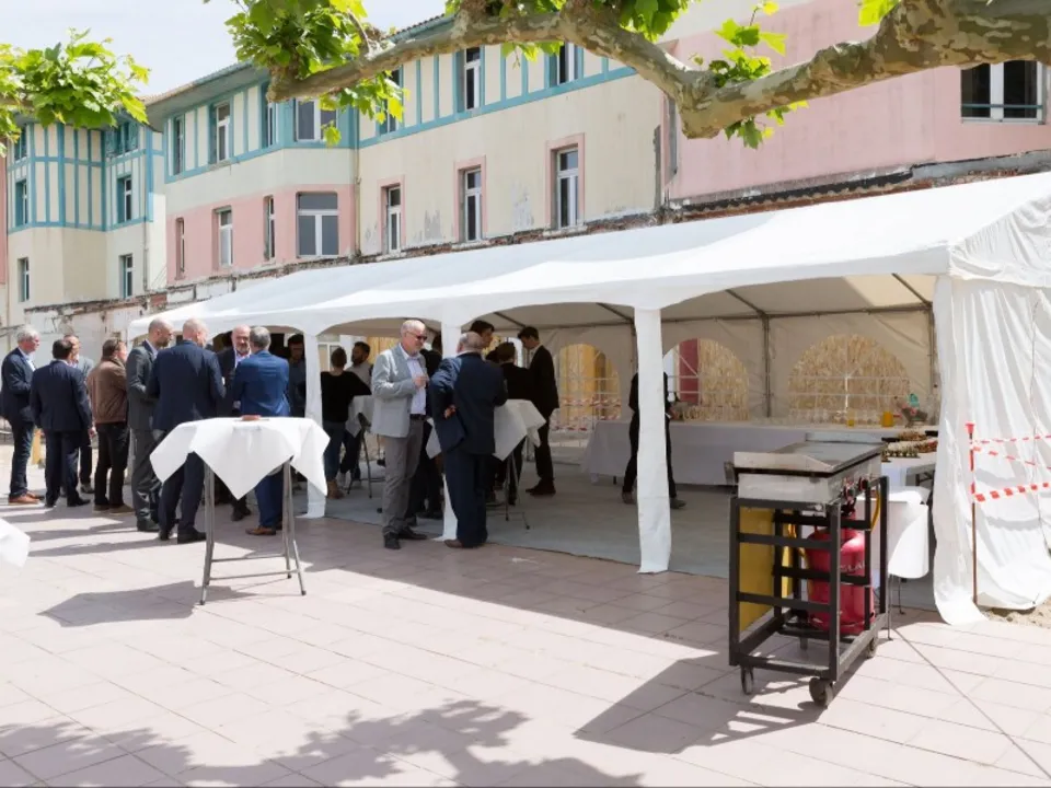 LOCATION CHAPITEAU 40