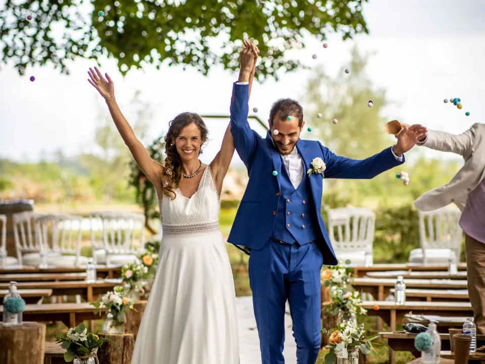 ARTISTE ASSOCIÉ PHOTOGRAPHES