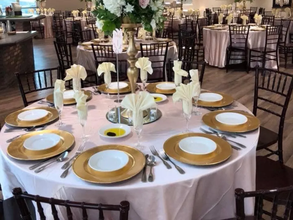 Violette & Rose - Wedding and Event Planner