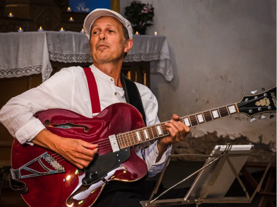 bluemary swing
