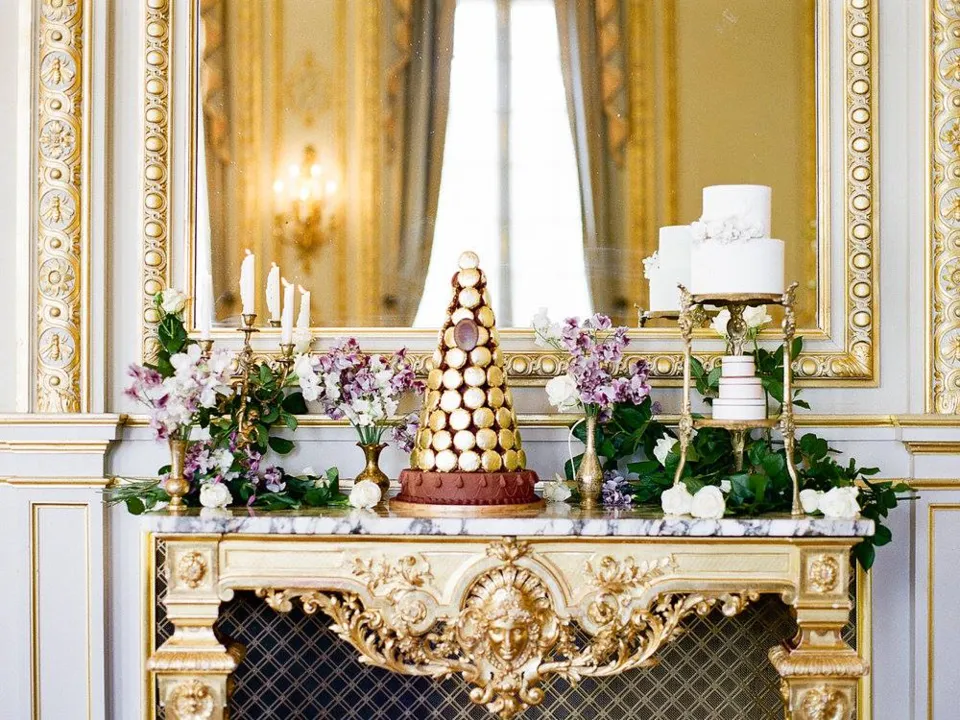 French Antique Décor