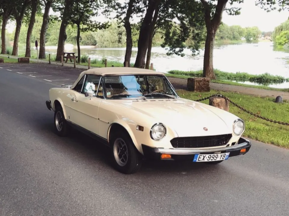 RINJONNEAU AUTOMOBILES